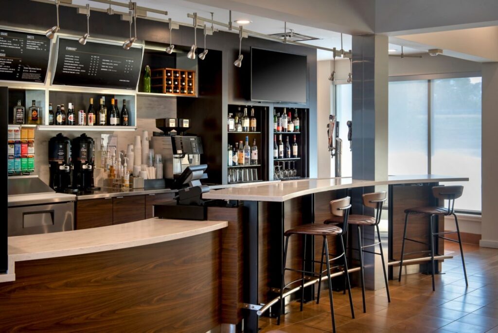 The Bistro and bar at Courtyard by Marriott New Haven Wallingford in Connecticut.